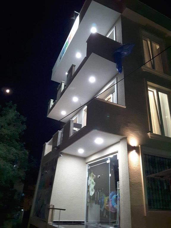 Apartment Te Kalua Саранда Екстер'єр фото